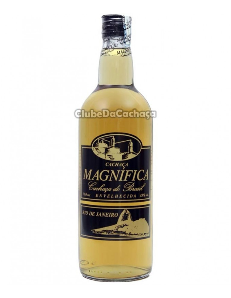 Cachaça Magnífica Carvalho Ouro 670 ml