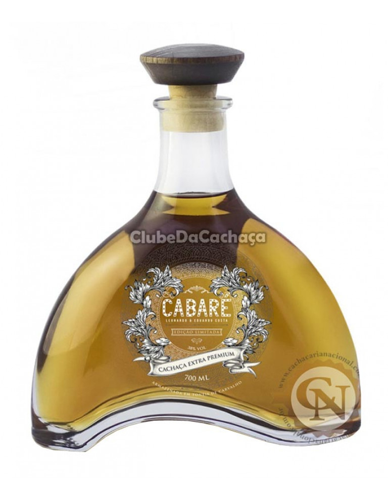 Cachaça Cabaré Extra Premium 15 Anos 700 ml